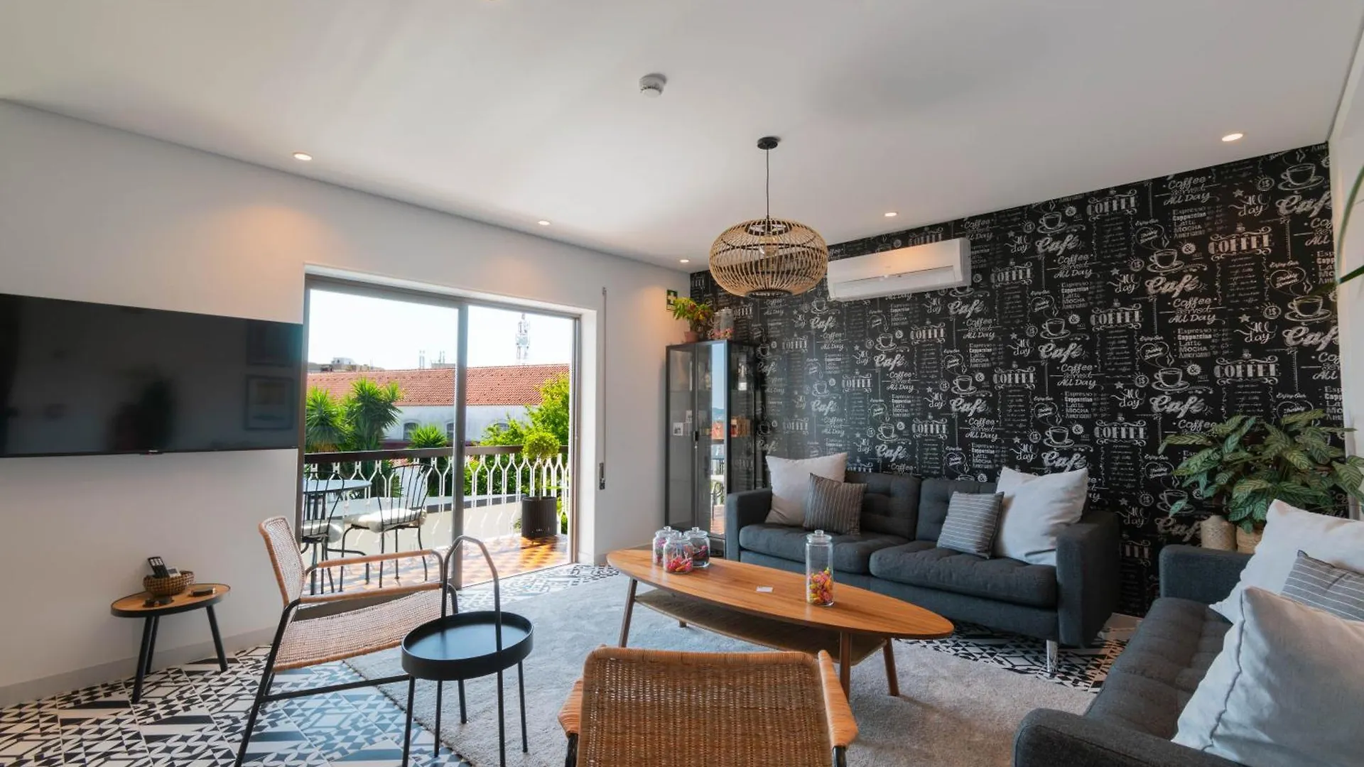 7Min To Uni Se-Velha - Ac - Work Desk - 300Mbs Wifi - Suite 2 Coimbra Portugal